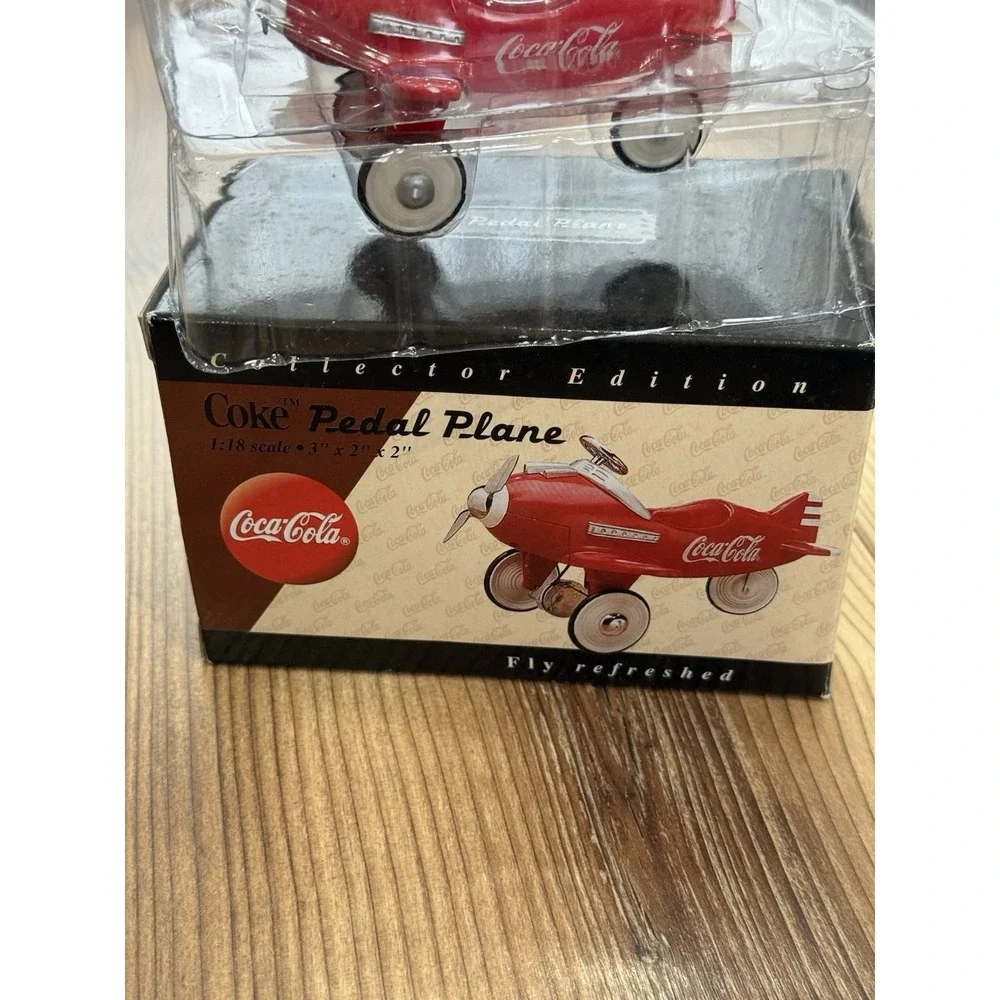 Coca-Cola Coke Pedal Plane Collector Edition 1997 New in Box